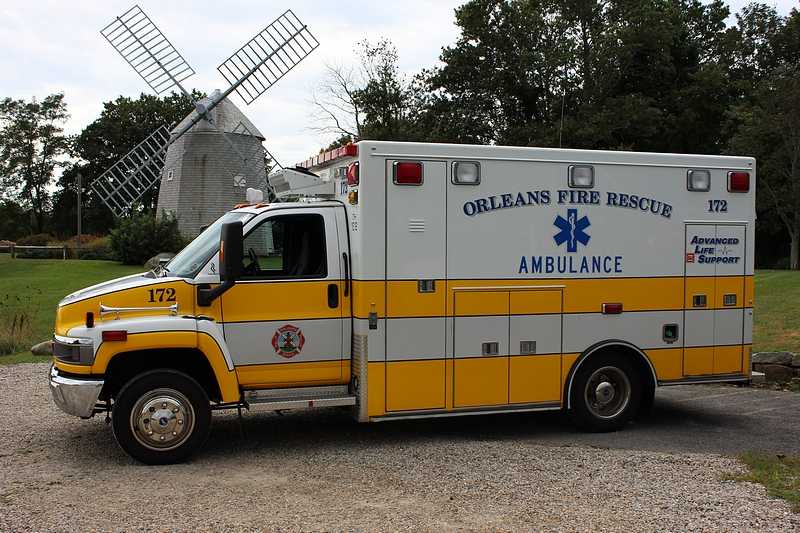 Orleans fire Ambulance 172